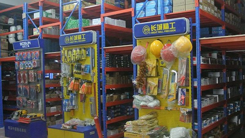 减震器尺寸主要由以下几部分构成：